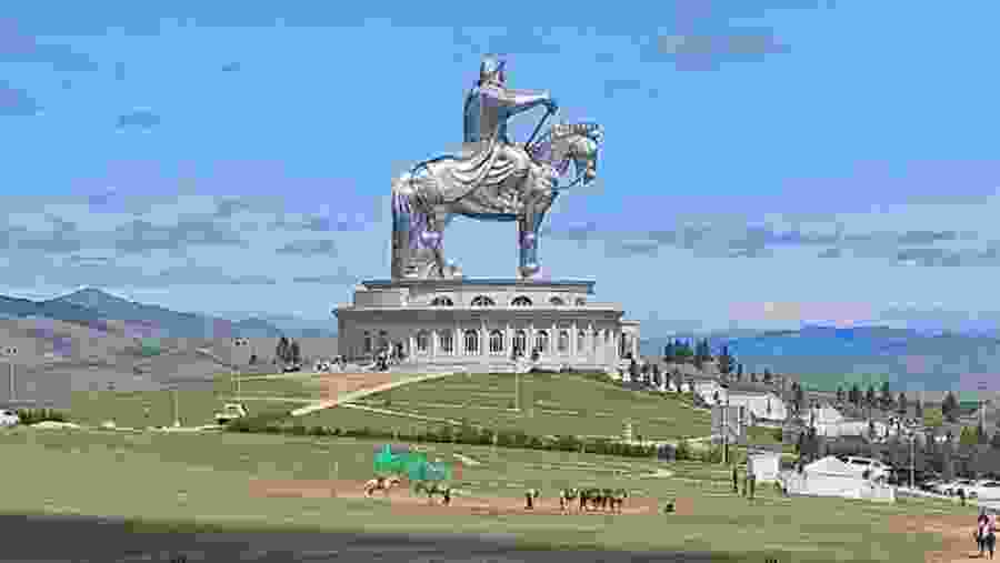 Ulaanbaatar – Genghis Khan Statue – Terelj Valley – Ulaanbaatar