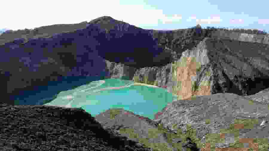 Kelimutu Lake