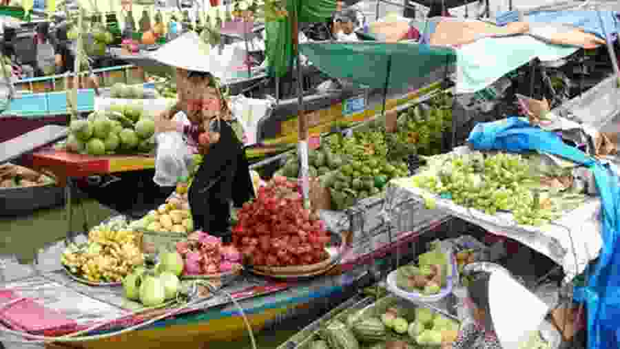 Cai Rang Famous Floating Market in Can Tho