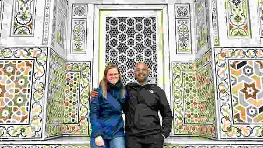 Taj Mahal scenic views