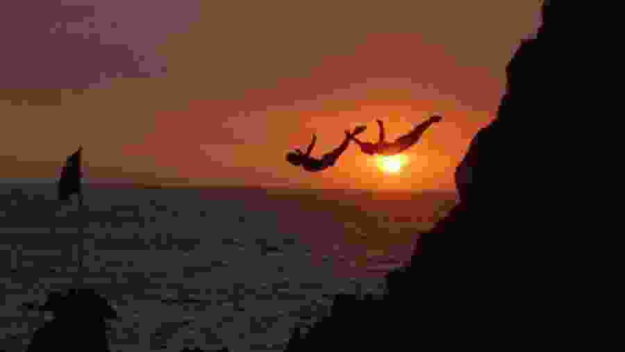 Divers at La Quebrada