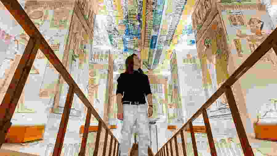 Admire the ancient art