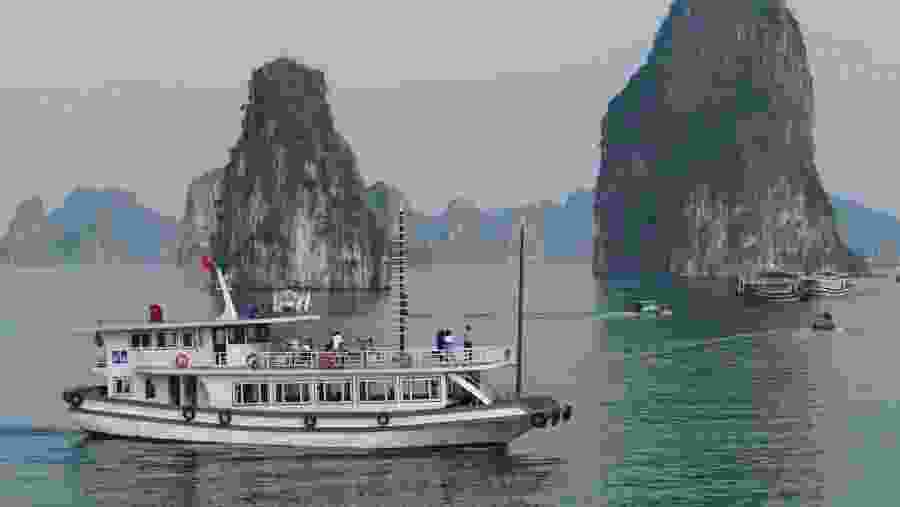 Scenic view of the Halong Bay