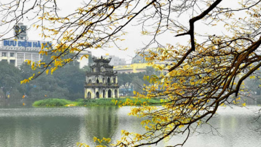 Hoàn Kiếm Lake
