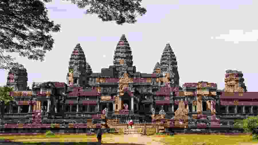 Visit Angkor Wat