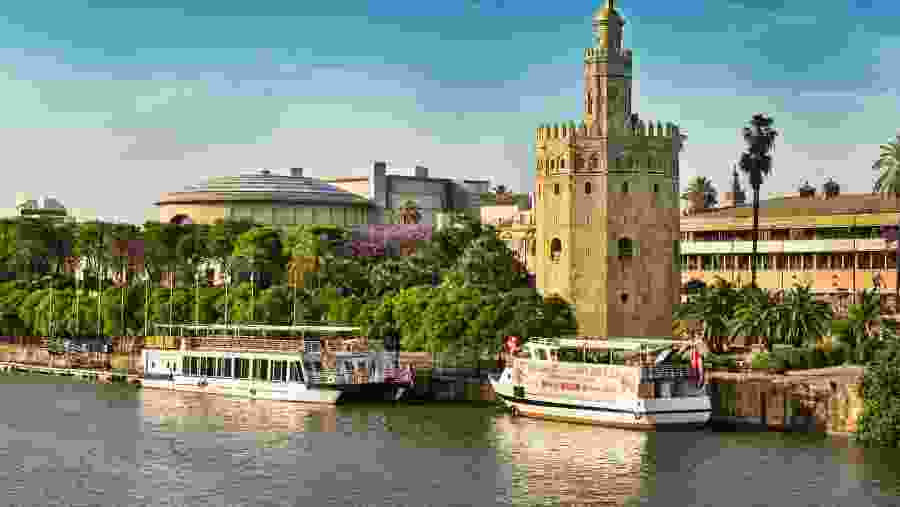 Torre del Oro by the Guadalquivir River, Sevilla