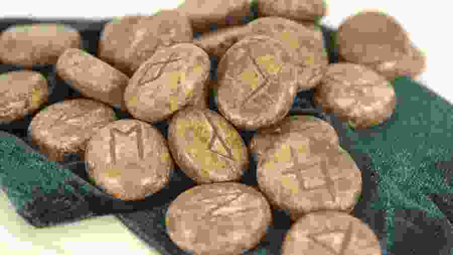 Rune-Making Tour In Eyrarkot