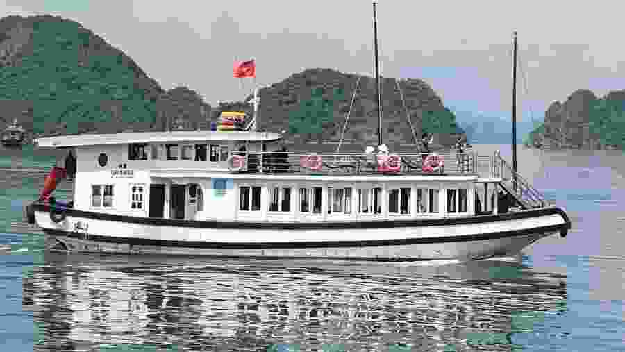 Embark on a Luxury Cruise on Halong Bay