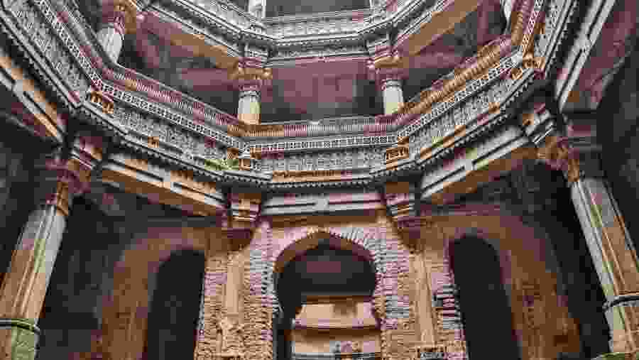 Admire the Architecture of Adalaj Stepwell