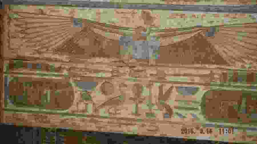 hieroglyphs of Habu Temple