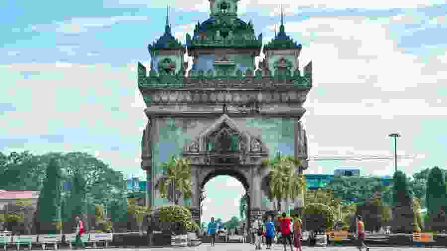 Patuxay Monument