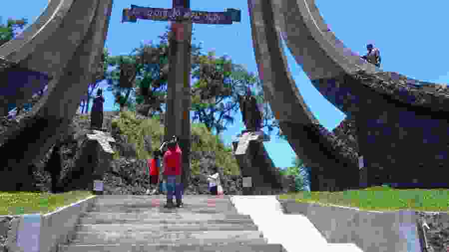 Monumento a La Paz y La Reconciliación