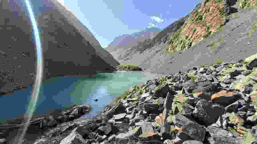 Stroll across the beautiful Jizew Valley