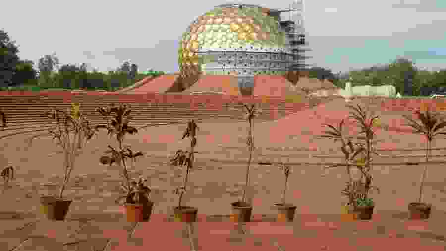 Sri Aurobindo Ashram, Auroville