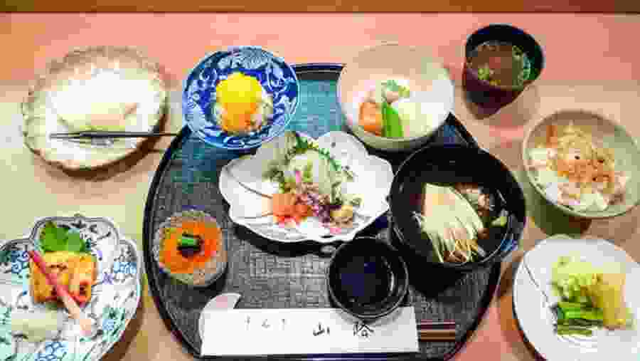 Typical Kaiseki Dinner