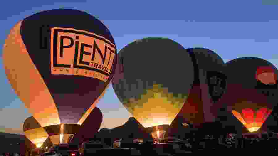 Travelers hot air ballooning