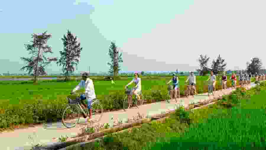 Bicycle tour in Vietnam