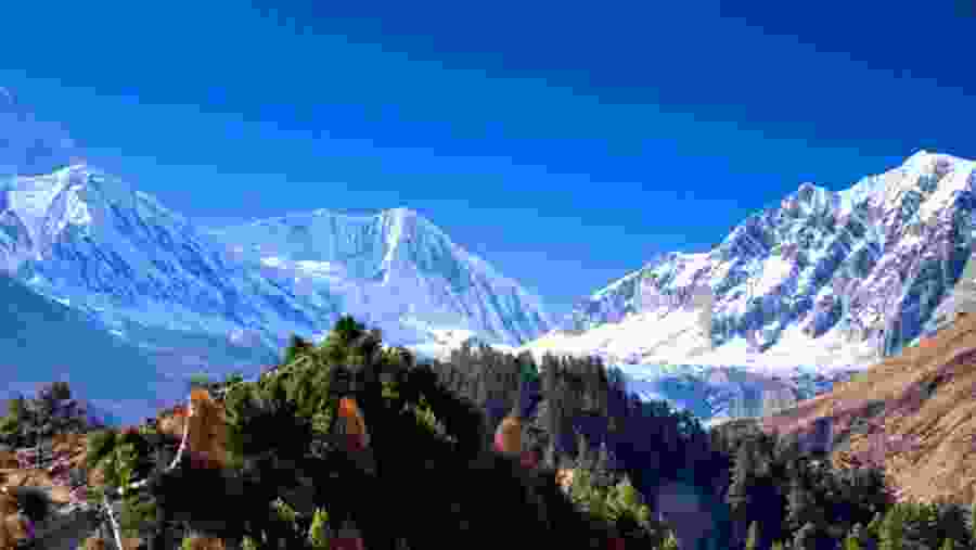 Manaslu Larkya Pass Trek