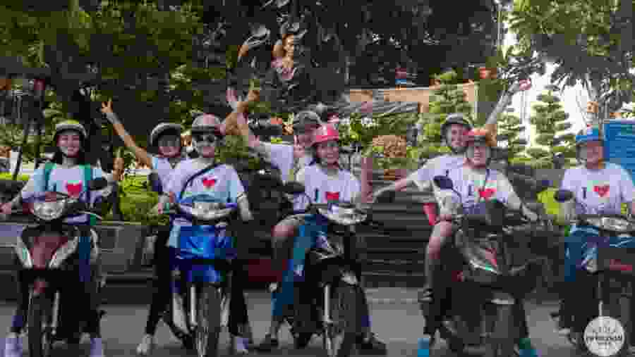 Bike tours with lady drivers