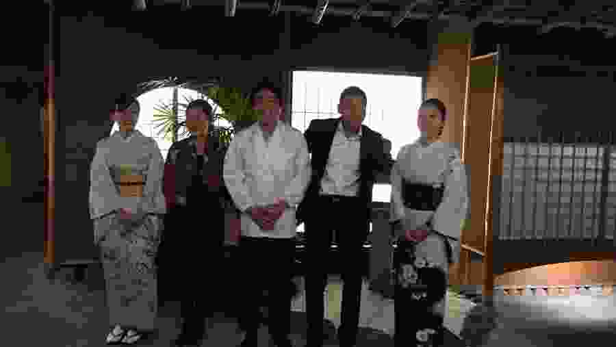 Click pictures with the owners