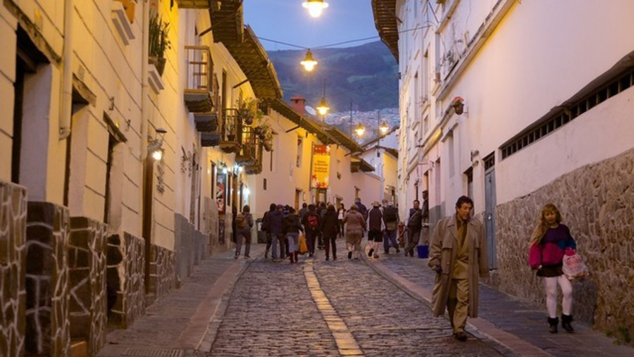 Cobbled streets of Ronda