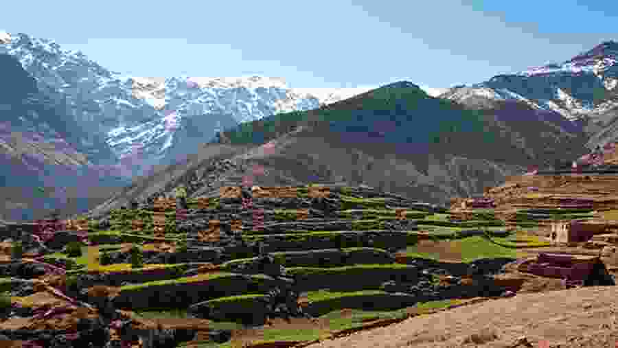 Pass through scenic views