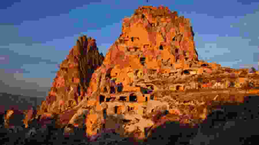 The fortress of Urchisar : The highest point of Cappadocia