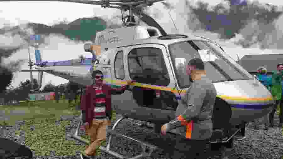 Everest Base Camp Helicopter Tour in Nepal