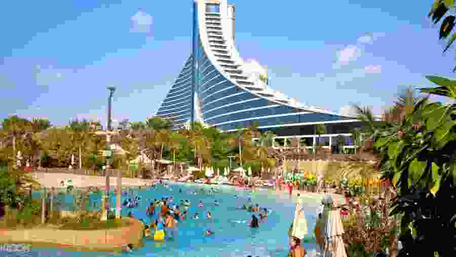 Enjoy The Waterpark