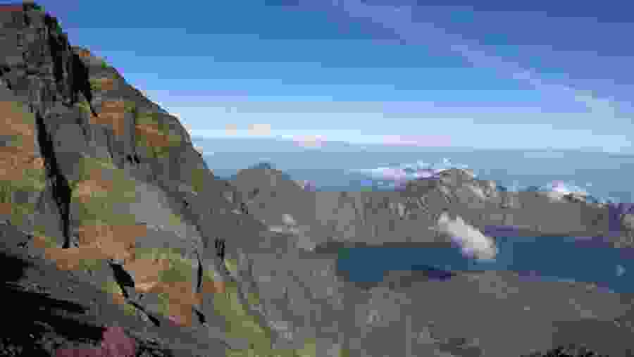 Smoke from Lake Segara