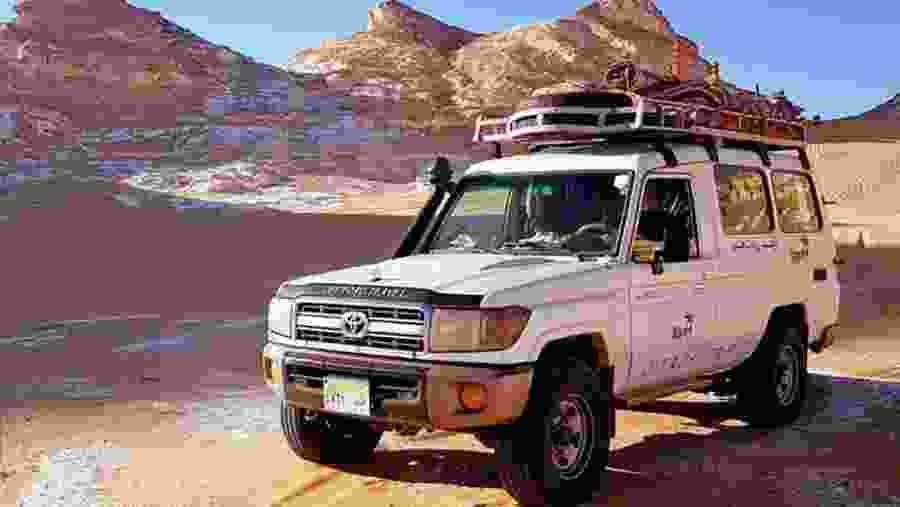 Comfortable Travel from Cairo to Bahariya Oasis, Egypt