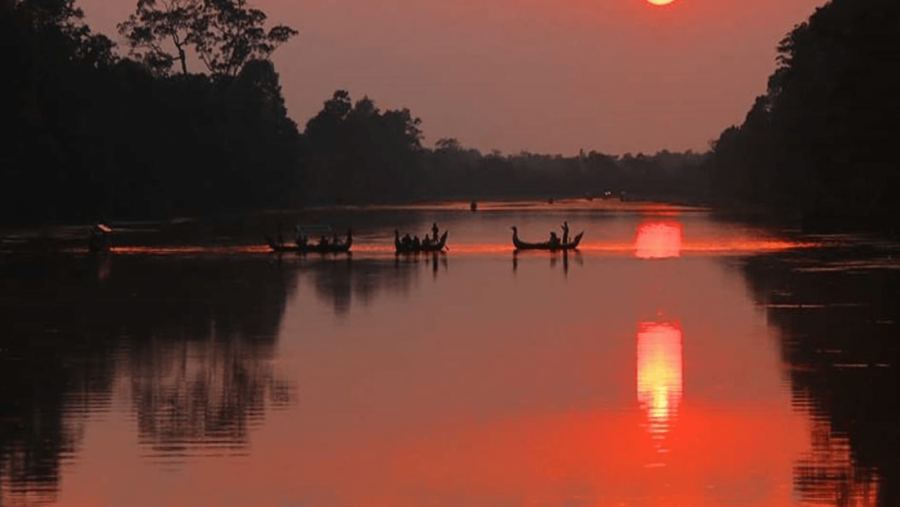 sunset boating ride