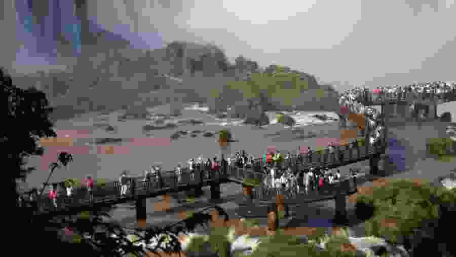walkway to Iguazu Falls