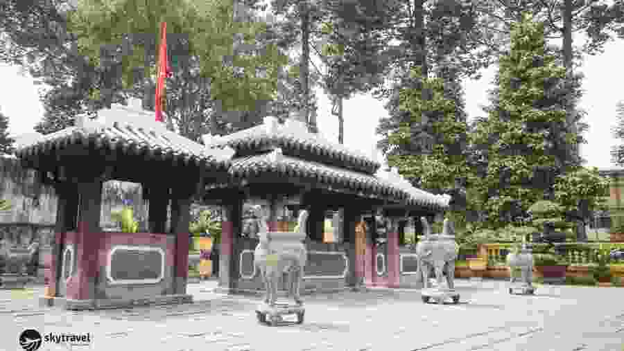 Le Van Duyet temple