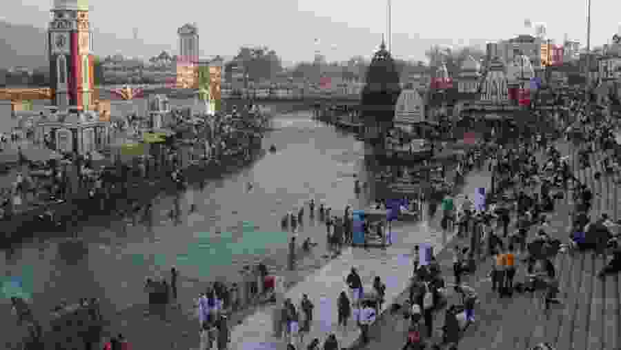 Devotees along Ganga's banks