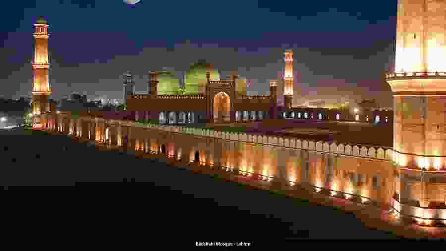 Badshahi Mosque