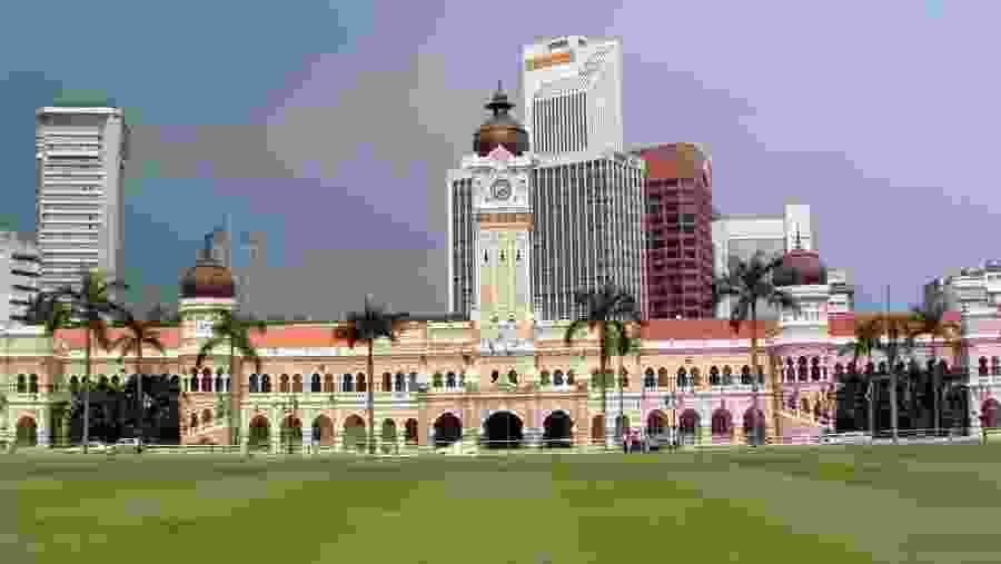 Explore the Marvellous Sultan Abdul Samad Building