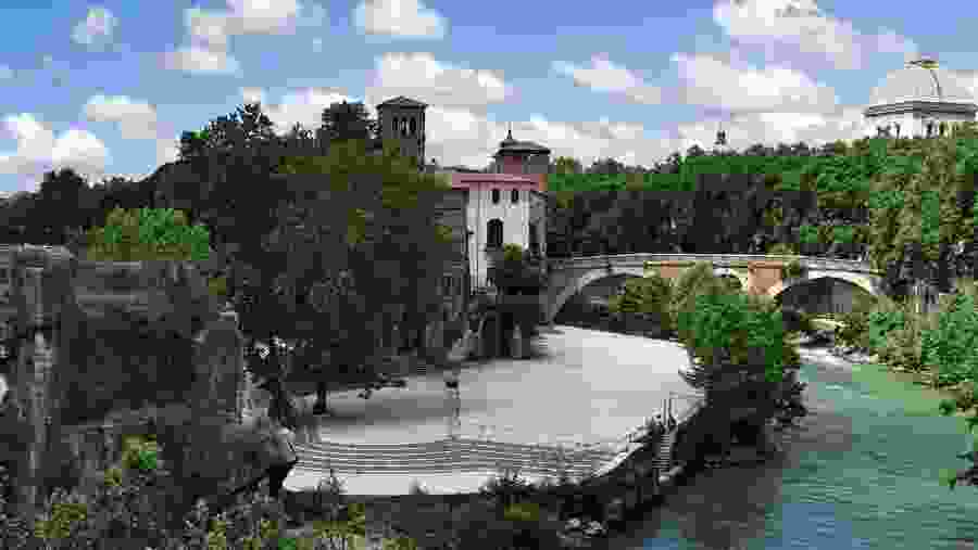 Tiber Island
