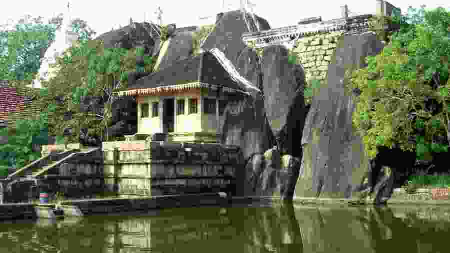 Isurumuniya Vihara, Sri Lanka