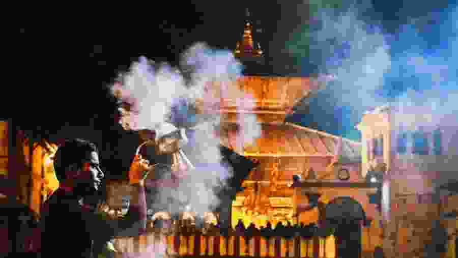 SANDHYA (EVENING) AARATI