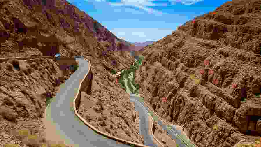 Drive up the Atlas mountains