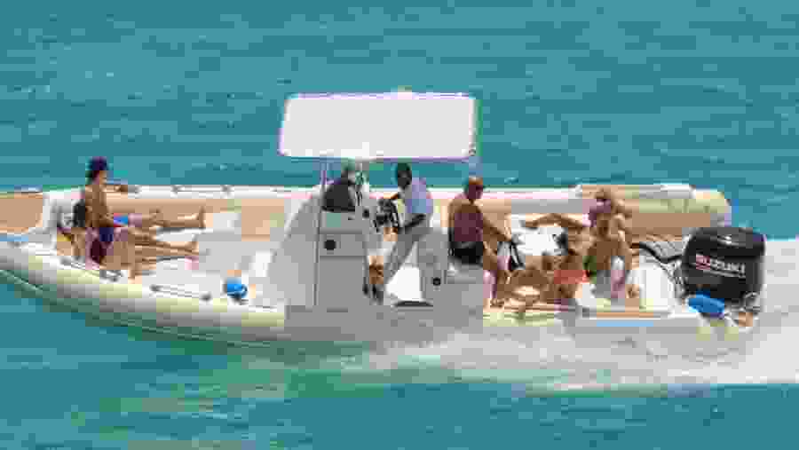 Ride to Giftun Island on a speedboat