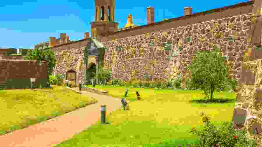 Stroll around the Castle of Good Hope