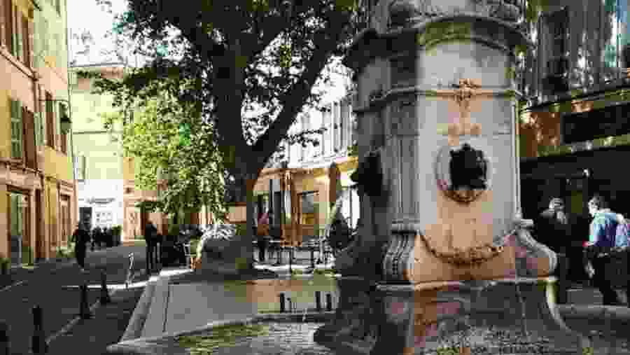 Explore Provence