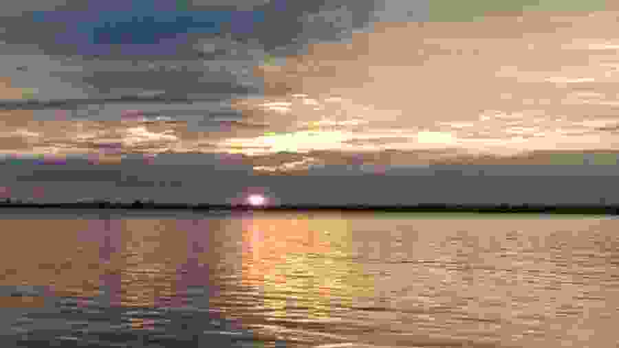 Sunset at Mein Ma Hla Kyun Sanctuary