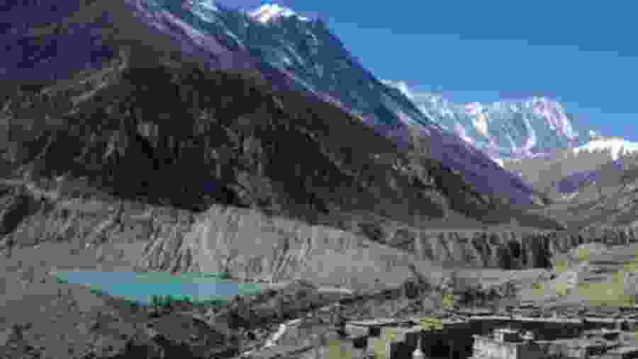 A lake in the mountains of Manang