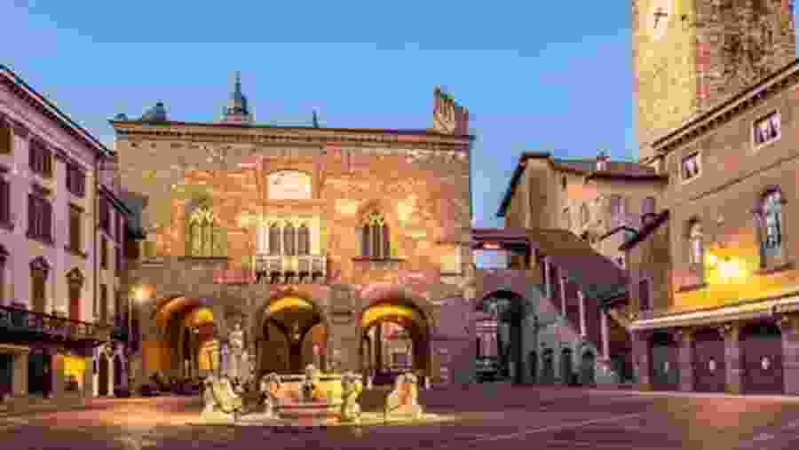 Piazza Vecchia Bergamo Alta