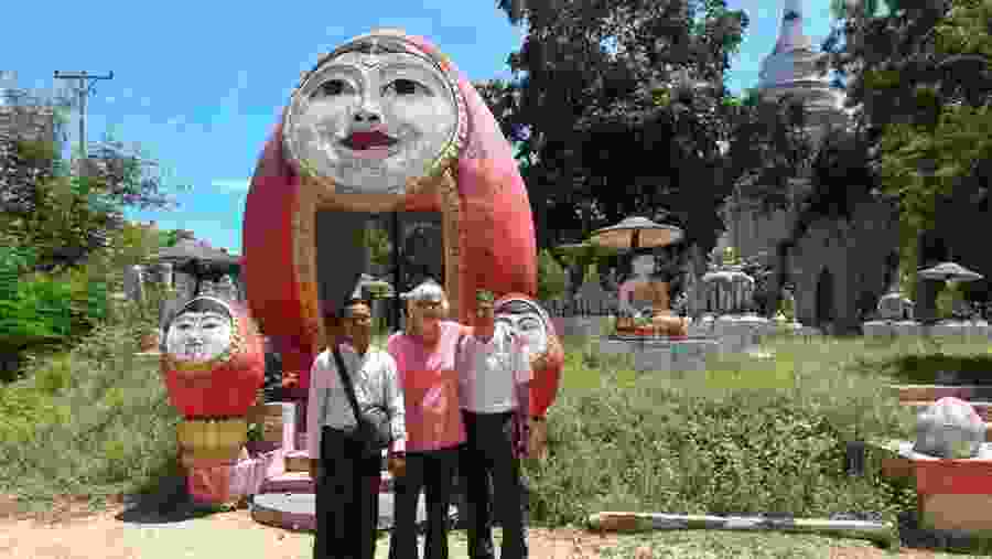 Tour of Bagan