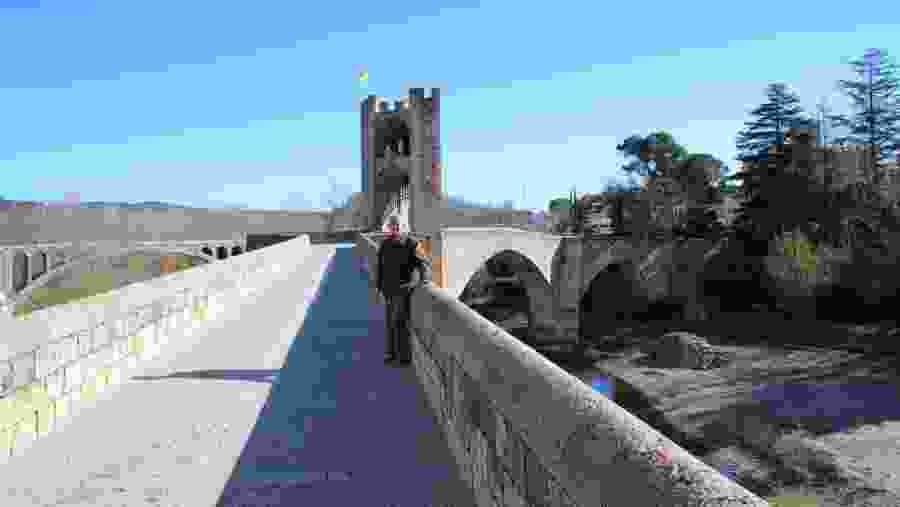 Besalu 