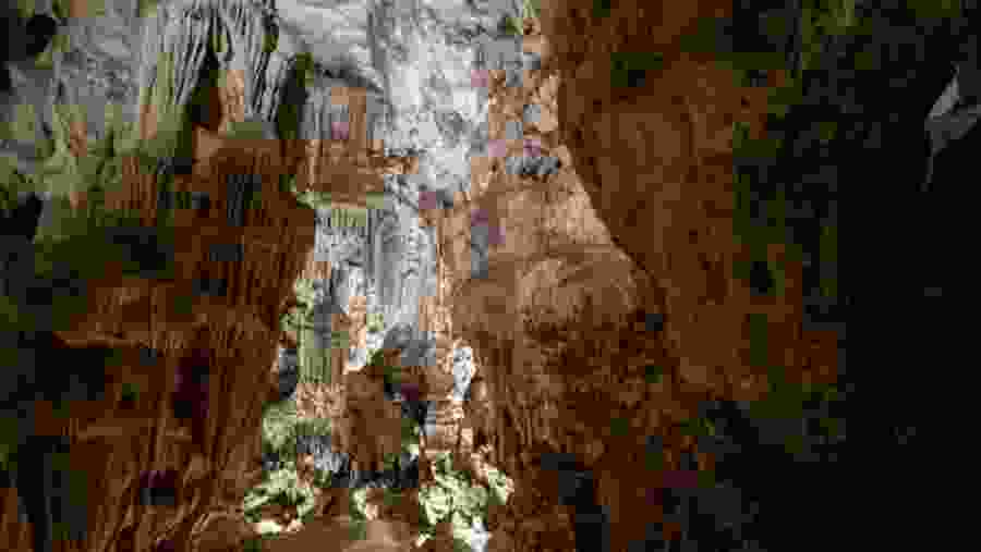 Thien Cung Cave In Vietnam